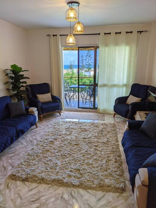 Spacious 3 Bedroom Apartment With A Sea View. Dawwar Aba Mahrus Exterior photo